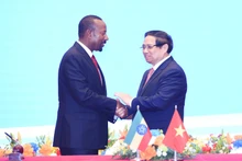 Thủ tướng Phạm Minh Chính và Thủ tướng nước Cộng hòa Dân chủ Liên bang Ethiopia Abiy Ahmed Ali 