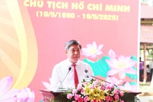 Đồng chí Đồng Văn Thanh, Bí thư Tỉnh ủy, Chủ tịch Hội đồng nhân dân tỉnh Hậu Giang phát biểu tại buổi lễ