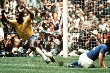 [Ảnh] Sự nghiệp rực rỡ của Vua bóng đá Pelé