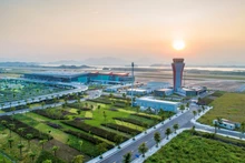 Sân bay Vân Đồn.