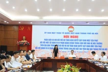 Hội nghị phản biện xã hội đối với hai dự thảo Nghị quyết về xử phạt vi phạm trong lĩnh vực môi trường và đất đai.