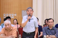 Cử tri quận Hoàn Kiếm tin tưởng thành phố Hà Nội sẽ hoàn thành các chỉ tiêu, kế hoạch của năm 2024 trên mọi lĩnh vực.