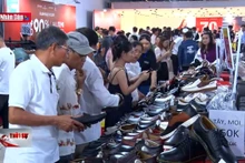 Đẩy mạnh kích cầu tiêu dùng, bình ổn thị trường cuối năm