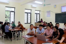Huyện Văn Chấn (tỉnh Yên Bái) bồi dưỡng chuyên môn phân môn Lịch sử lớp 8 cho giáo viên.