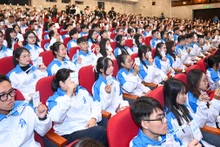 Các đại biểu dự Ðại hội toàn quốc Hội Sinh viên Việt Nam lần thứ 11. (Ảnh DUY LINH)