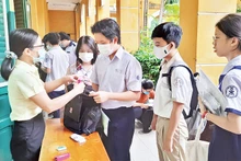 Học sinh Thành phố Hồ Chí Minh tham gia kỳ thi tốt nghiệp THPT năm 2023 tại điểm thi Trường THPT Trưng Vương, Quận 1.