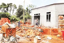 Tỉnh Đắk Nông đang triển khai quyết liệt, đồng bộ các giải pháp, phấn đấu hoàn thành xóa nhà tạm, nhà dột nát trong tháng 6 năm nay.