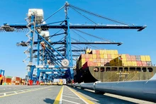 Cảng Container quốc tế Tân Cảng, Hải Phòng. (Ảnh: TRẦN HẢI)