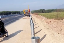 Giải quyết các đường găng trên tuyến 2.