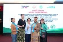 Các đại biểu tham dự sự kiện.