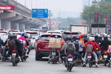 Người dân rời Thủ đô về quê ăn Tết