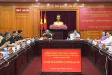 Quang cảnh buổi làm việc.