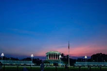Lăng Chủ tịch Hồ Chí Minh sẽ tạm ngừng tổ chức Lễ viếng Chủ tịch Hồ Chí Minh để triển khai Kế hoạch tu bổ định kỳ từ ngày 2/6 đến ngày 31/7/2025. (Ảnh: SƠN TÙNG)