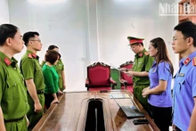Cơ quan Cảnh sát điều tra Công an tỉnh Sơn La thi hành các quyết định tố tụng đối với Nguyễn Thị Thùy Dương.