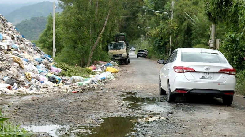 Bãi rác An Tức, xã Ô Lâm, tỉnh An Giang. (Ảnh: THIỆN THANH). 