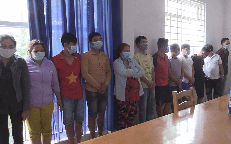 Các đối tượng đánh bạc.
