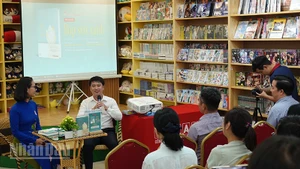 Quang cảnh chương trình giao lưu. (Ảnh: Mạnh Hảo)