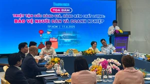 Một góc quang cảnh buổi tọa đàm.