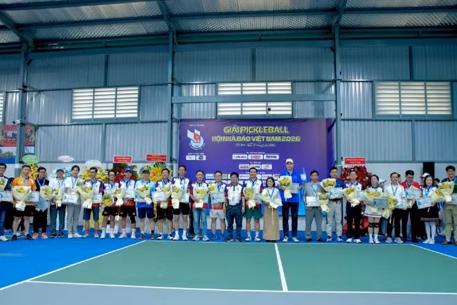 Hơn 300 tay vợt tham gia tranh tài ở Giải Pickleball Hội Nhà báo Việt Nam 2026.