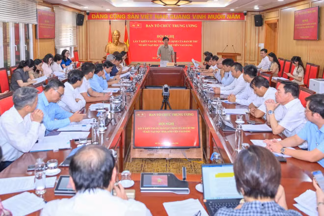 Quang cảnh hội nghị. (Ảnh: THẾ ĐẠI)