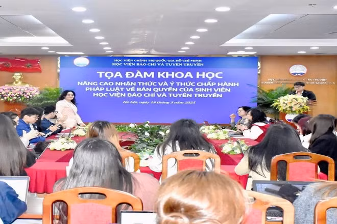 Một hoạt động tuyên truyền, nâng cao nhận thức về quyền tác giả và bản quyền trong môi trường số.
