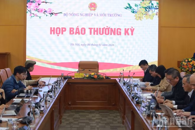 Họp báo thường kỳ Bộ Nông nghiệp và Môi trường chiều 6/1.
