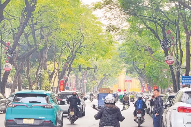 Phố Lý Thường Kiệt, Hà Nội.