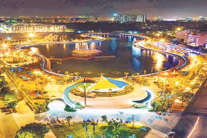Công viên Ngọc Thụy (Long Biên) đưa vào sử dụng góp phần tạo điểm nhấn về cảnh quan đô thị, không gian hiện đại cho Thủ đô. (Ảnh MẠNH QUÂN)