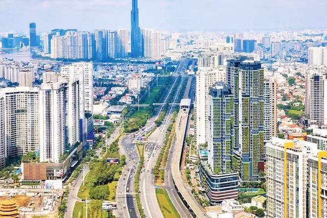 Thành phố Hồ Chí Minh ngày càng khang trang, hiện đại (Ảnh HOÀNG TRIỀU)