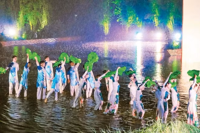 Vở diễn thực cảnh Tinh hoa Bắc Bộ ghi dấu ấn với bạn bè quốc tế.