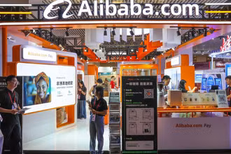 Gian hàng của Alibaba tại hội chợ xuất nhập khẩu ở Quảng Châu, tỉnh Quảng Đông, Trung Quốc, ngày 15/10/2024. (Ảnh: THX)