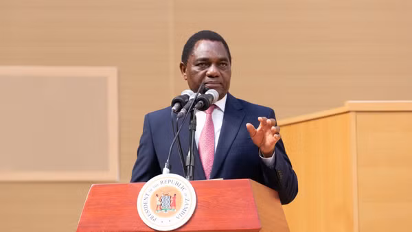 Tổng thống Zambia Hakainde Hichilema phát biểu tại một sự kiện ở thủ đô Lusaka. (Ảnh: THX/TTXVN)