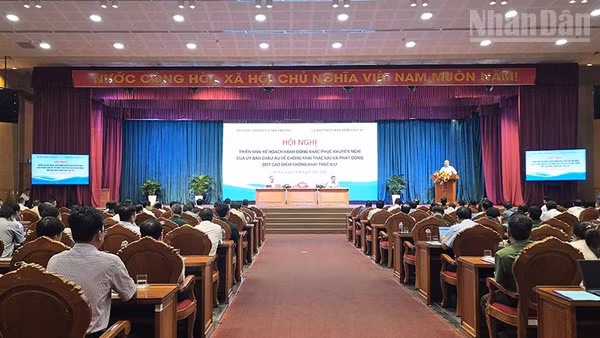 Quang cảnh hội nghị. (Ảnh: PHÚC THẮNG)