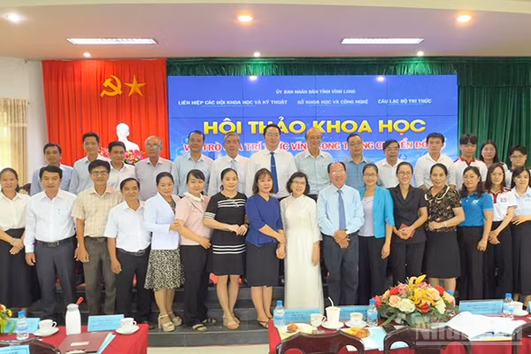 Đại biểu tham dự hội thảo. (Ảnh: BÁ DŨNG)