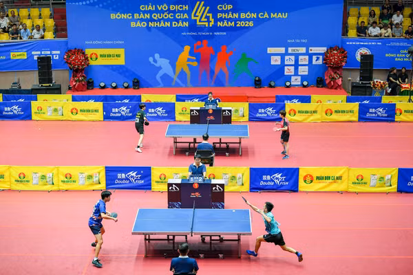 Hai trận chung kết đơn nữ và đơn nam tại Giải vô địch bóng bàn quốc gia Báo Nhân Dân năm 2026. Ảnh: Thế Đại
