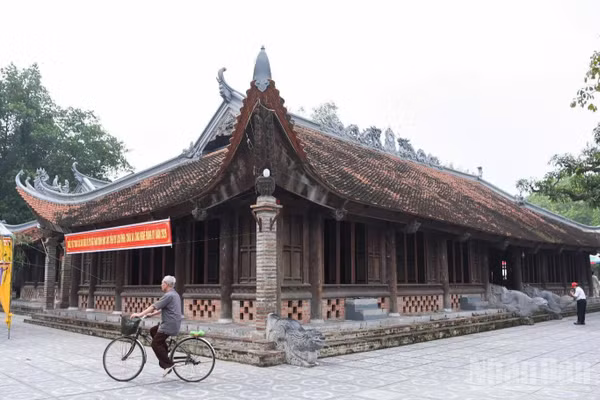 Đình làng Đồng Kỵ nằm trong cụm đình, đền, chùa gắn với lễ hội và làng nghề tạo nên một chỉnh thể văn hóa có giá trị. ( Ảnh: A.T)