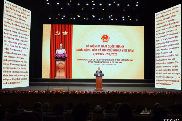 Tổng Bí thư, Chủ tịch nước Tô Lâm đọc Diễn văn kỷ niệm. Ảnh: TTXVN