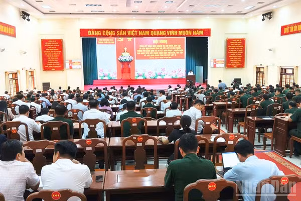 Quang cảnh hội nghị. (Ảnh: VĂN ÚT)