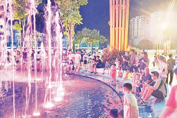 Các điểm đến tại Thanh Hóa chỉ nhộn nhịp vào mùa du lịch biển. Ảnh: Nam Hải