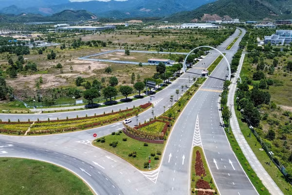 Một góc Khu công nghệ cao Đà Nẵng. Ảnh: Mai Quế
