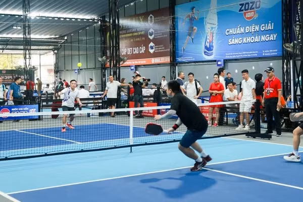Pickleball thu hút sự tham gia của đông đảo người chơi tại tỉnh Thanh Hóa.