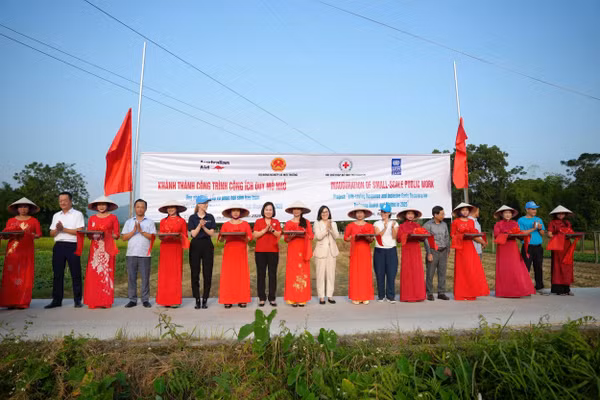 Lễ khánh thành đường cộng đồng mới tại phường Linh Sơn, tỉnh Thái Nguyên. Ảnh: Đại sứ quán Australia