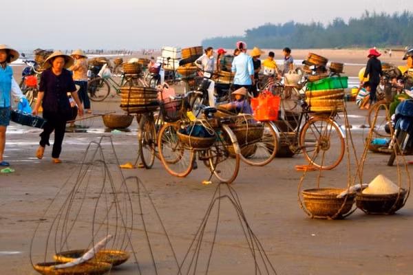 Chợ cá Quảng Nham. Ảnh: Duy Ngọc