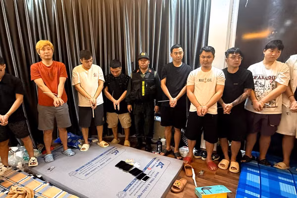 Công an thành phố Đồng Nai phát hiện nhóm đối tượng người nước ngoài nhập cảnh trái phép, thuê nhà ở tại phường Trấn Biên. (Ảnh: Công an Đồng Nai cung cấp)