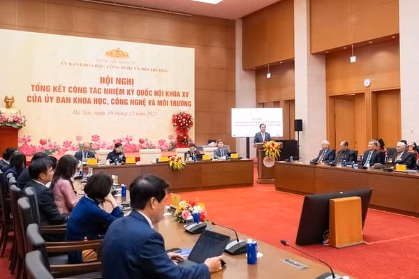 Hội nghị tổng kết công tác nhiệm kỳ Quốc hội khóa XV của Ủy ban Khoa học, Công nghệ và Môi trường, tháng 12/2025.