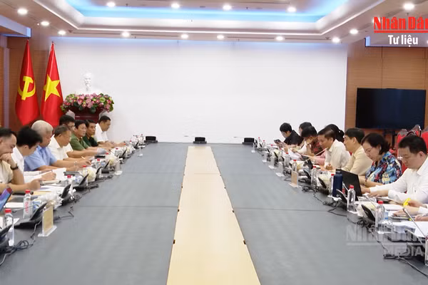 [Video] Hôm nay, Bộ trưởng Hoàng Minh Sơn giải trình nhiều vấn đề nóng trong giáo dục và đào tạo