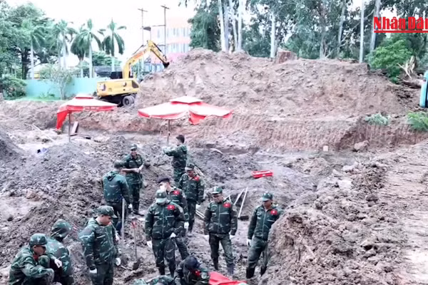 [Video] 582 hài cốt liệt sĩ được tìm thấy tại Công viên Lê Thị Riêng
