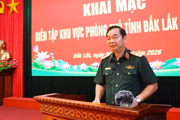 Trung tướng Trương Mạnh Dũng, Phó Tổng Tham mưu trưởng phát biểu chỉ đạo. (Ảnh: CTV)