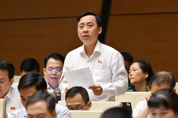 Tăng cường cơ chế bảo vệ và hỗ trợ người lao động đi làm việc ở nước ngoài