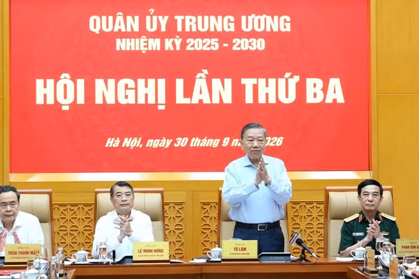 Tổng Bí thư, Chủ tịch nước Tô Lâm chủ trì Hội nghị Quân ủy Trung ương lần thứ ba, nhiệm kỳ 2025-2030. (Ảnh: ĐĂNG KHOA)